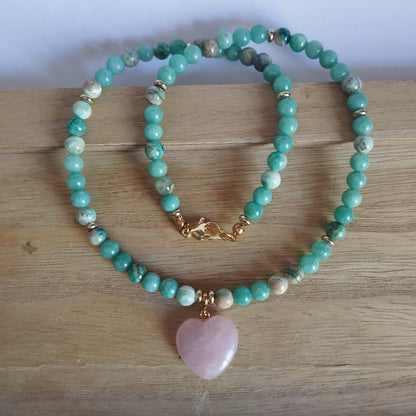 Collar corazón Jade y Piedra Fenix